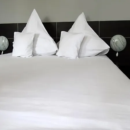 Prince Hotel Hotel 2*