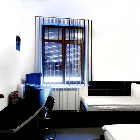 Prince Hotel 2*